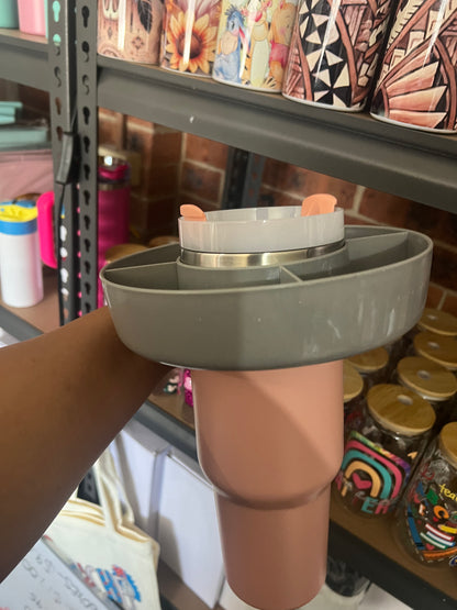 Munchie holder for 40oz tumblers